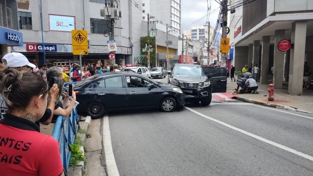 Homem preso no centro de Sorocaba.