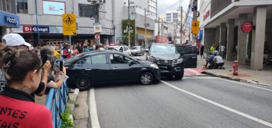 Homem é preso no Centro de Sorocaba após furtar caminhonete e bater veículo